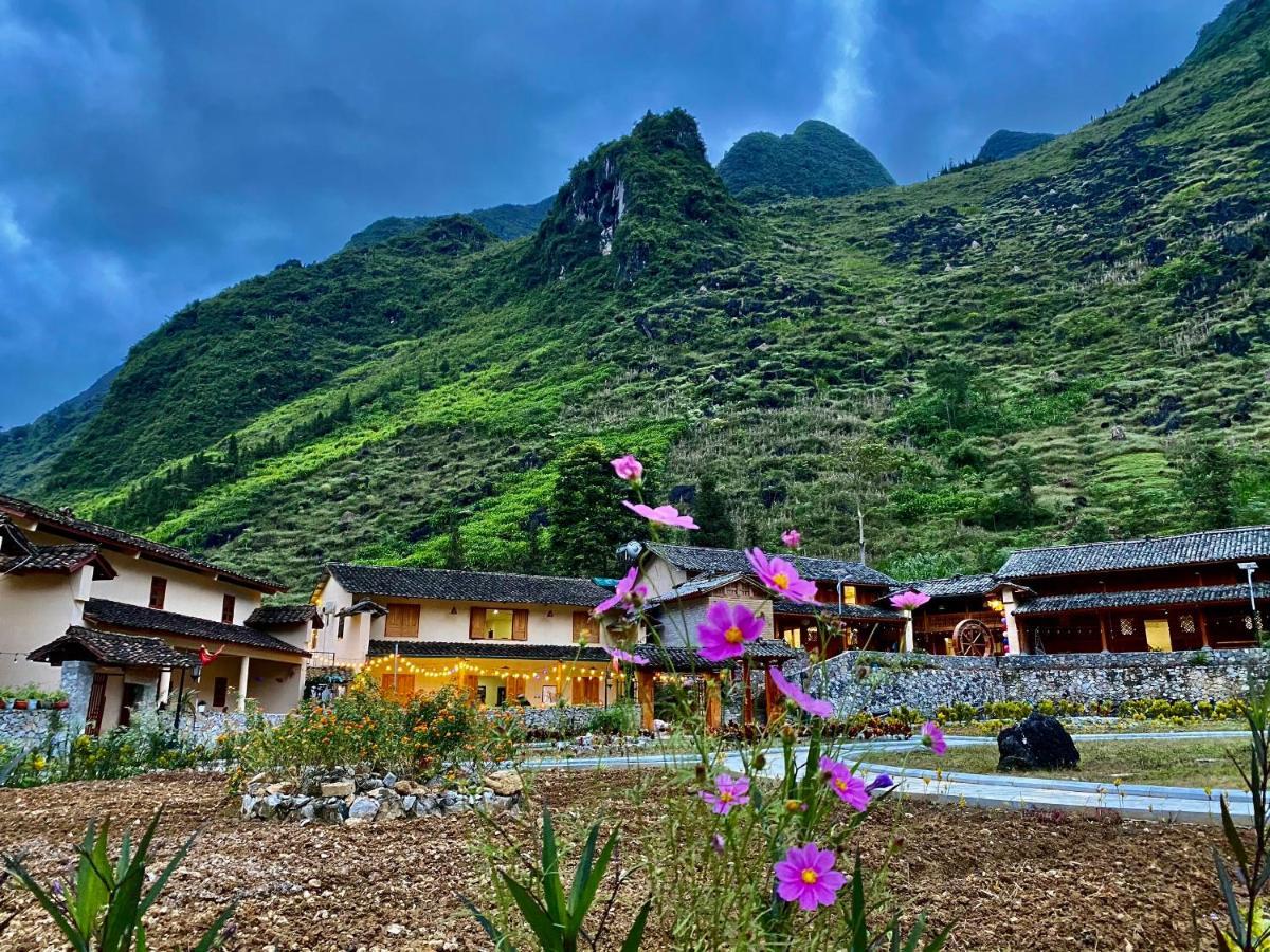 O'Chau Meo Vac Homestay Ha Giang Esterno foto