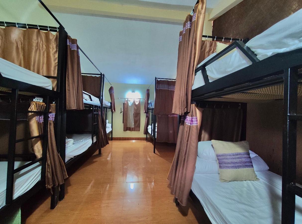 O'Chau Meo Vac Homestay Ha Giang Esterno foto