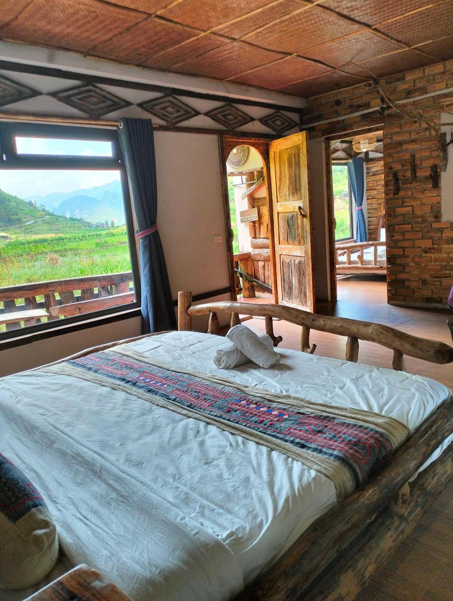 O'Chau Meo Vac Homestay Ha Giang Esterno foto