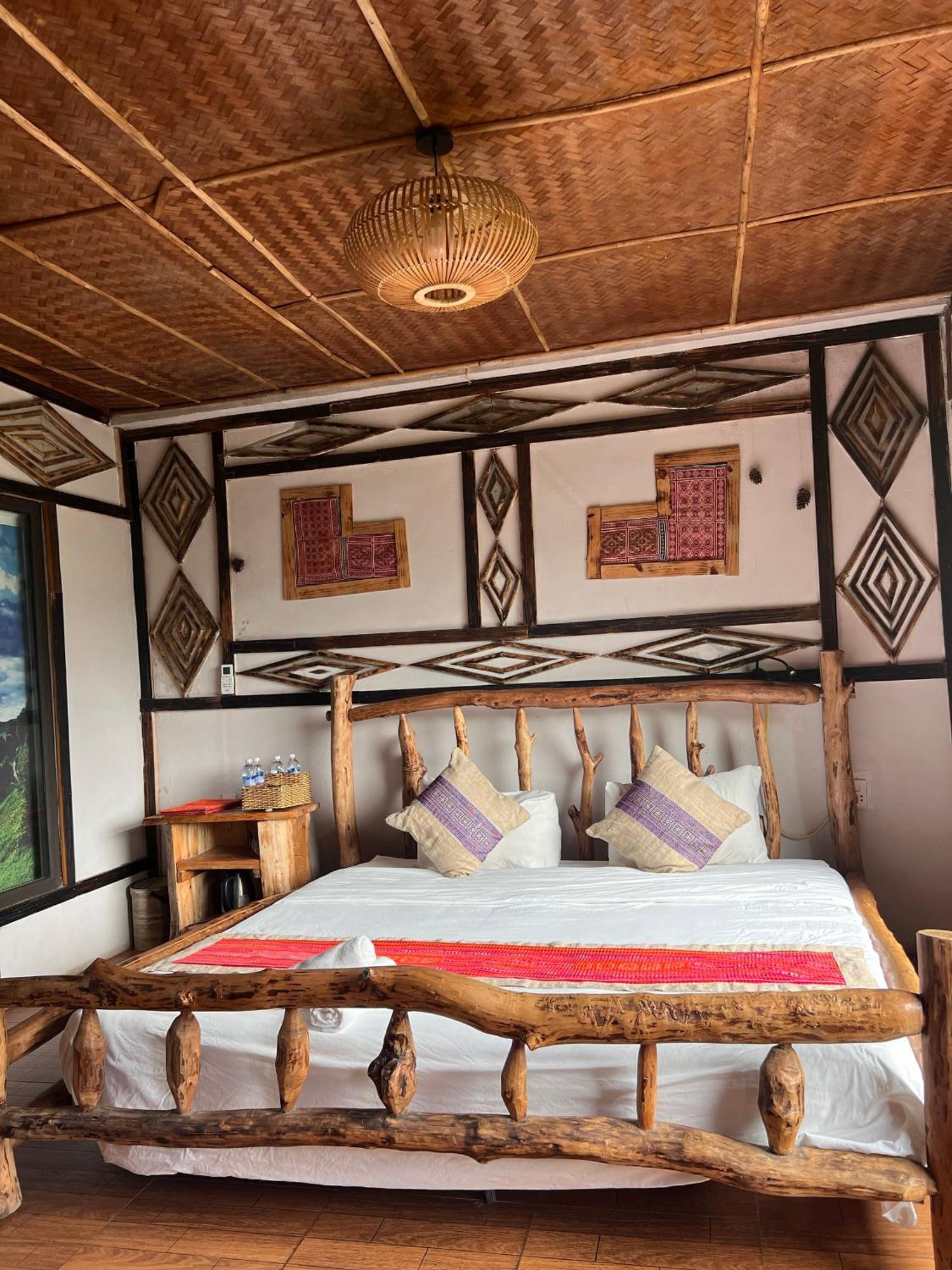O'Chau Meo Vac Homestay Ha Giang Esterno foto